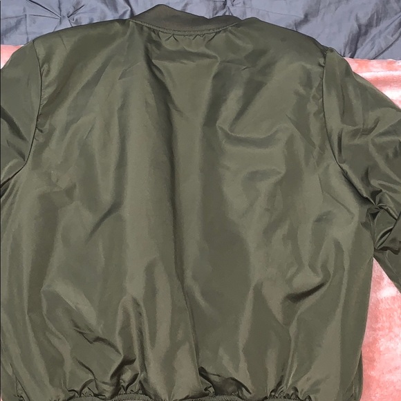Jacket - Picture 4 of 5